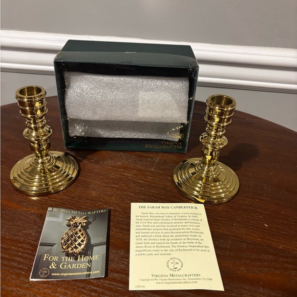 Gold Candlestick Holders - Virginia Metal Crafters - Picture 1 of 8